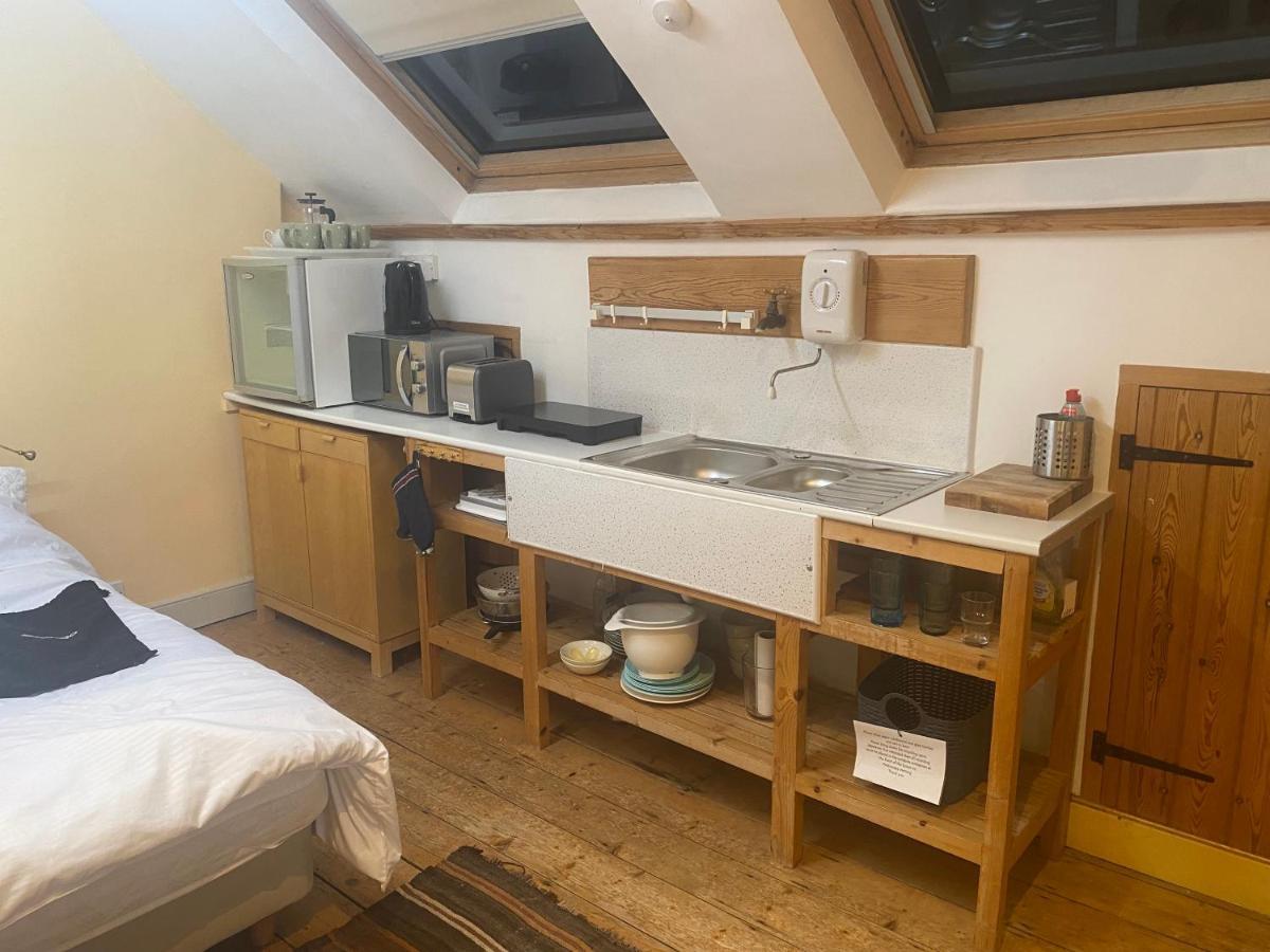 The Dragonfly Bnb, 글라스턴버리 외부 사진